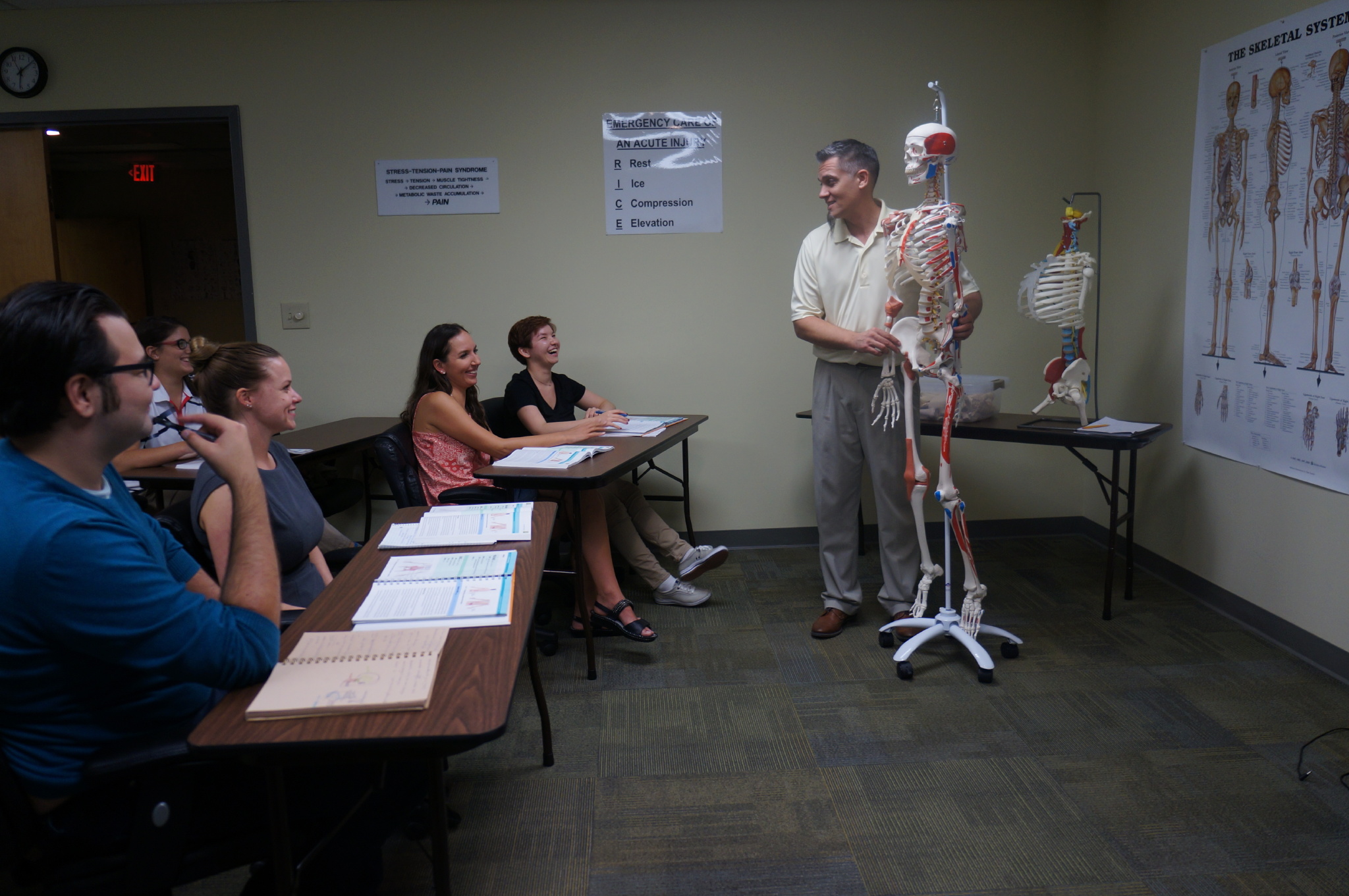 Sean lecturing on Structural Anatomy for medical massage therapy: Florida School of Advanced Bodywork